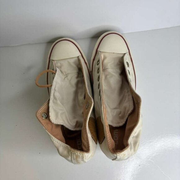 All star women converse size 8 color white - Picture 2 of 6